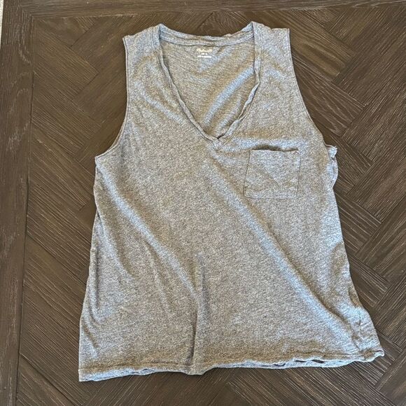Madewell V-Neck Cotton Tank Top Small Gray Lightweight Casual Basic Minimalist - Picture 2 of 6
